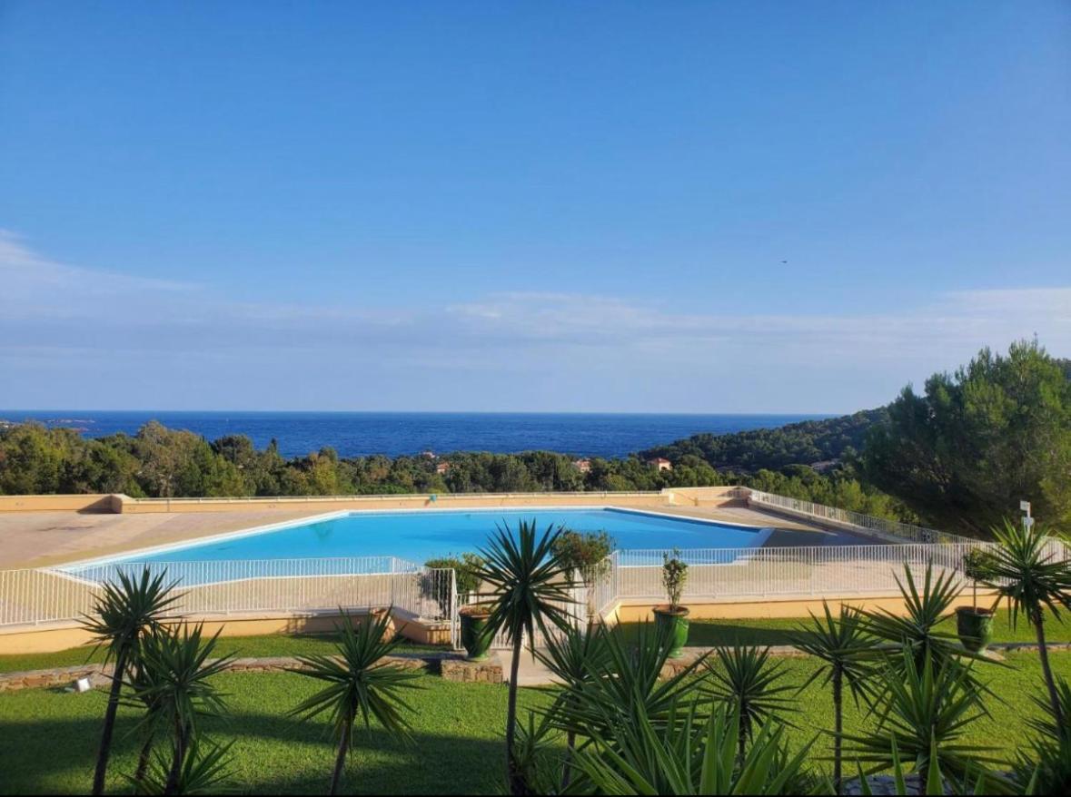 Cap Esterel Village Pierre & Vacance , Agay 4Prs Climatise-Wifi-Parking Inclus Saint-Raphaël エクステリア 写真