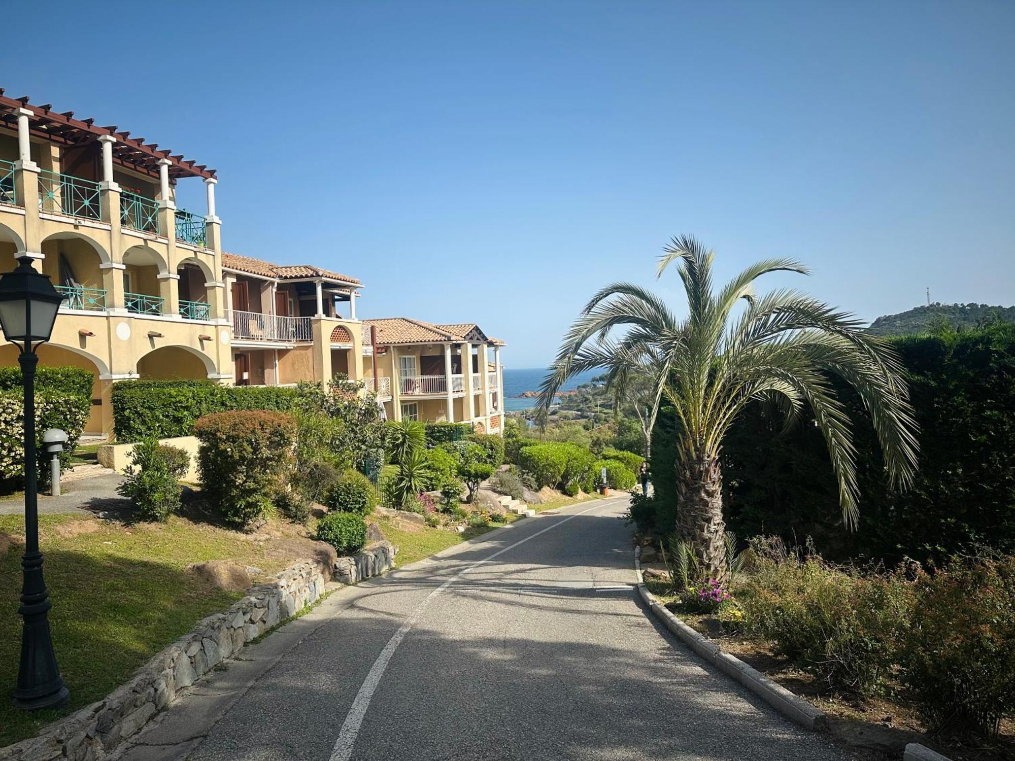 Cap Esterel Village Pierre & Vacance , Agay 4Prs Climatise-Wifi-Parking Inclus Saint-Raphaël エクステリア 写真