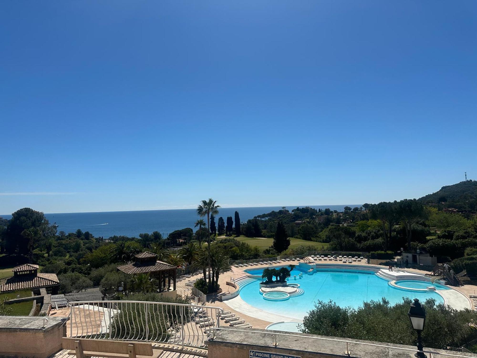 Cap Esterel Village Pierre & Vacance , Agay 4Prs Climatise-Wifi-Parking Inclus Saint-Raphaël エクステリア 写真